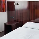 Jaeger's Hostel *